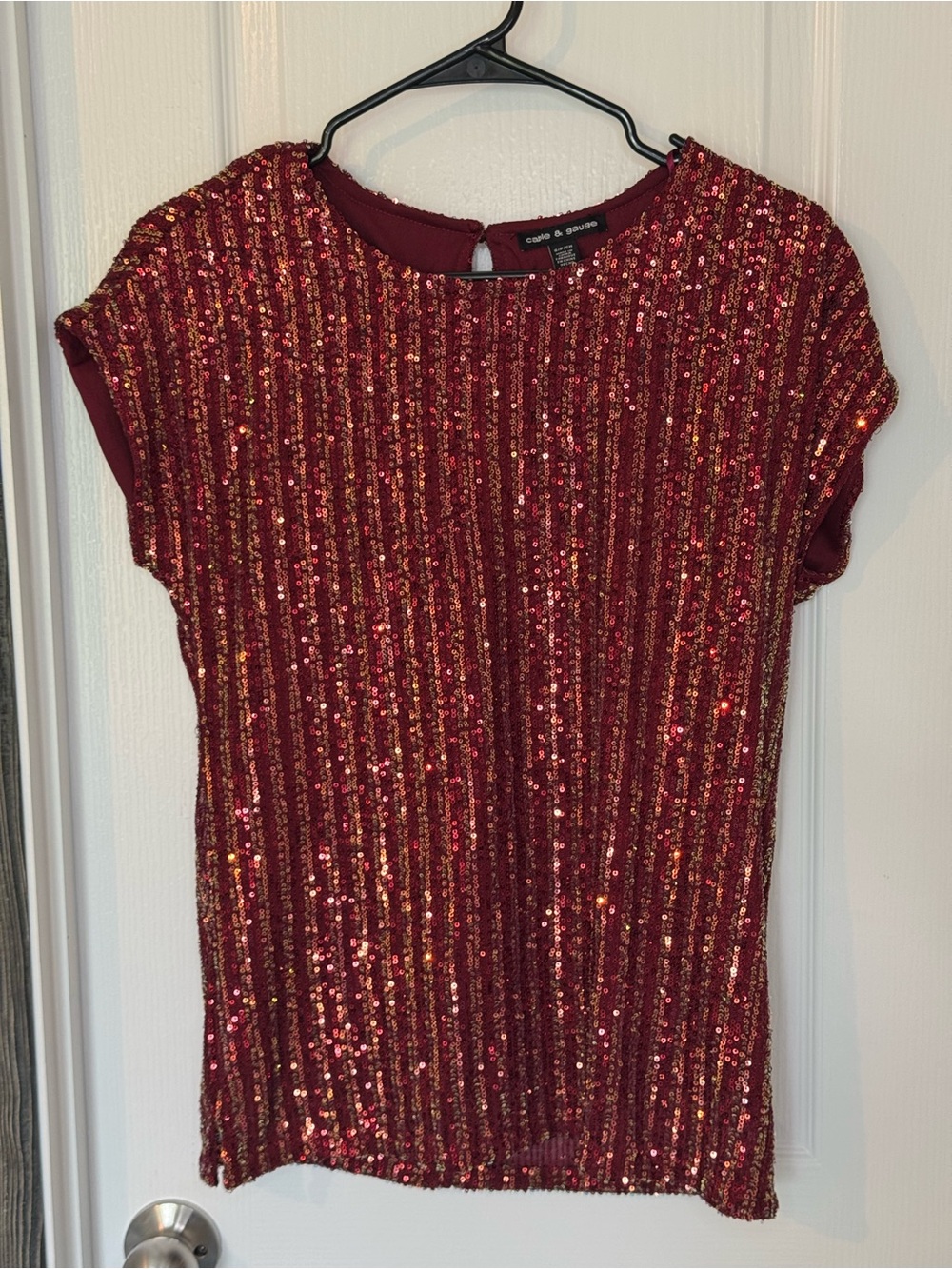 Cable & Gauge Burgundy Red Sequin Top